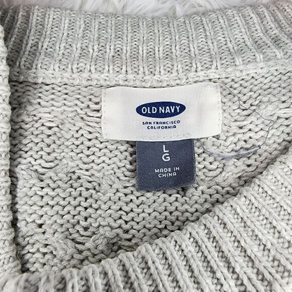 Old Navy Honeycomb Crew Neck Pullover Sweater - Picture 13 of 13